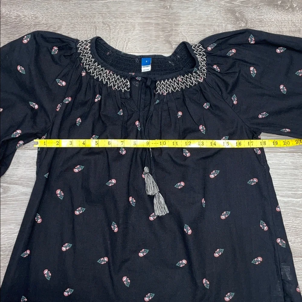 NWOT Old Navy Puff-Sleeve Floral Smocked Poet Swing Blouse Cotton Tassel Tie S